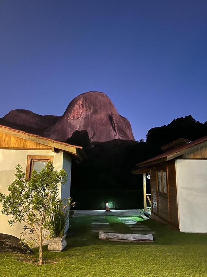 Pousada Aconchego Da Rota โดมิงกอส มาร์ตินส์ ภายนอก รูปภาพ